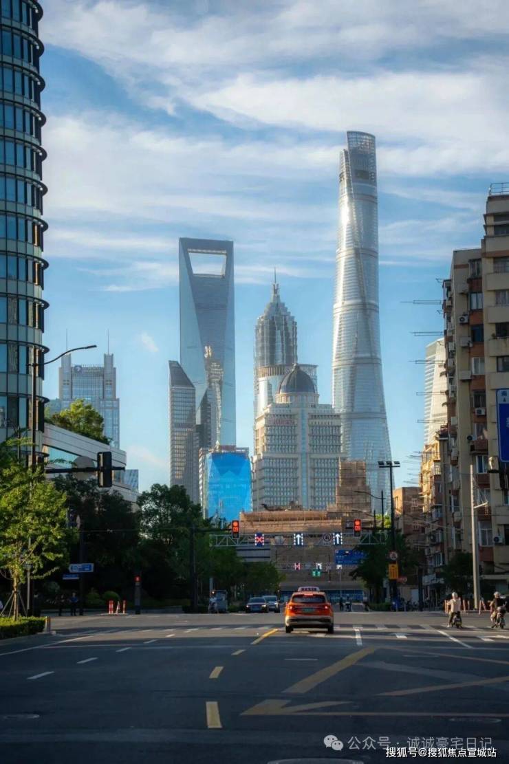 陆家嘴滨江凯旋门官方售楼处-陆家嘴滨江凯旋门官方售楼处电话-开盘时间-房价-户型-楼盘详情-周边环境-户型-价格-地址-楼盘详情-电话(图3)